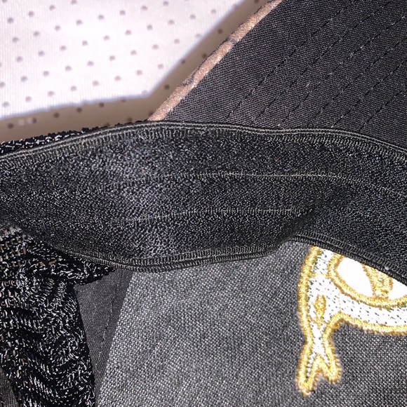 REALTREE camouflage hat with gold antlers on front mesh back elastic band L/XL - Picture 5 of 8